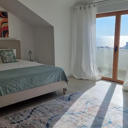 Apartment Traveler's
