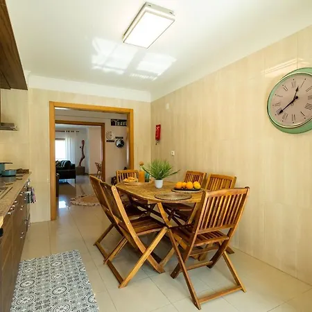 Traveler's Apartment *