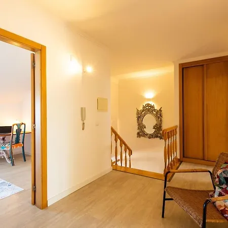 Traveler's Apartment *