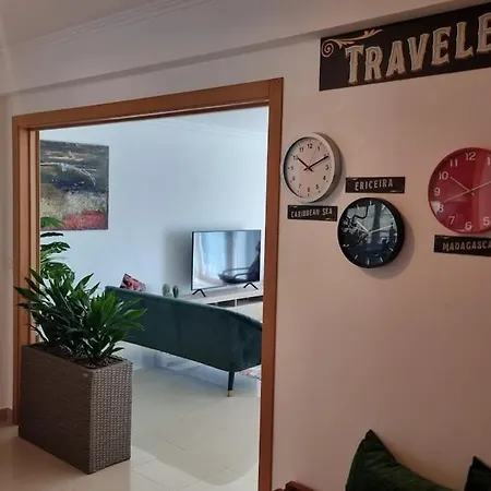 Traveler's Apartment *